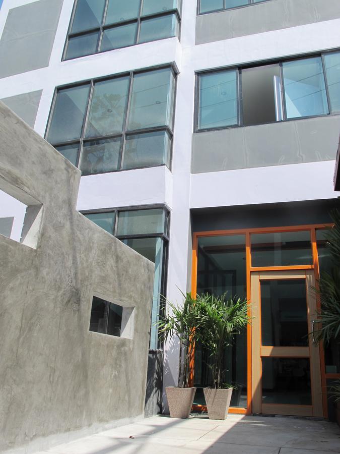 C Tower Hotel Surat Thani Eksteriør billede