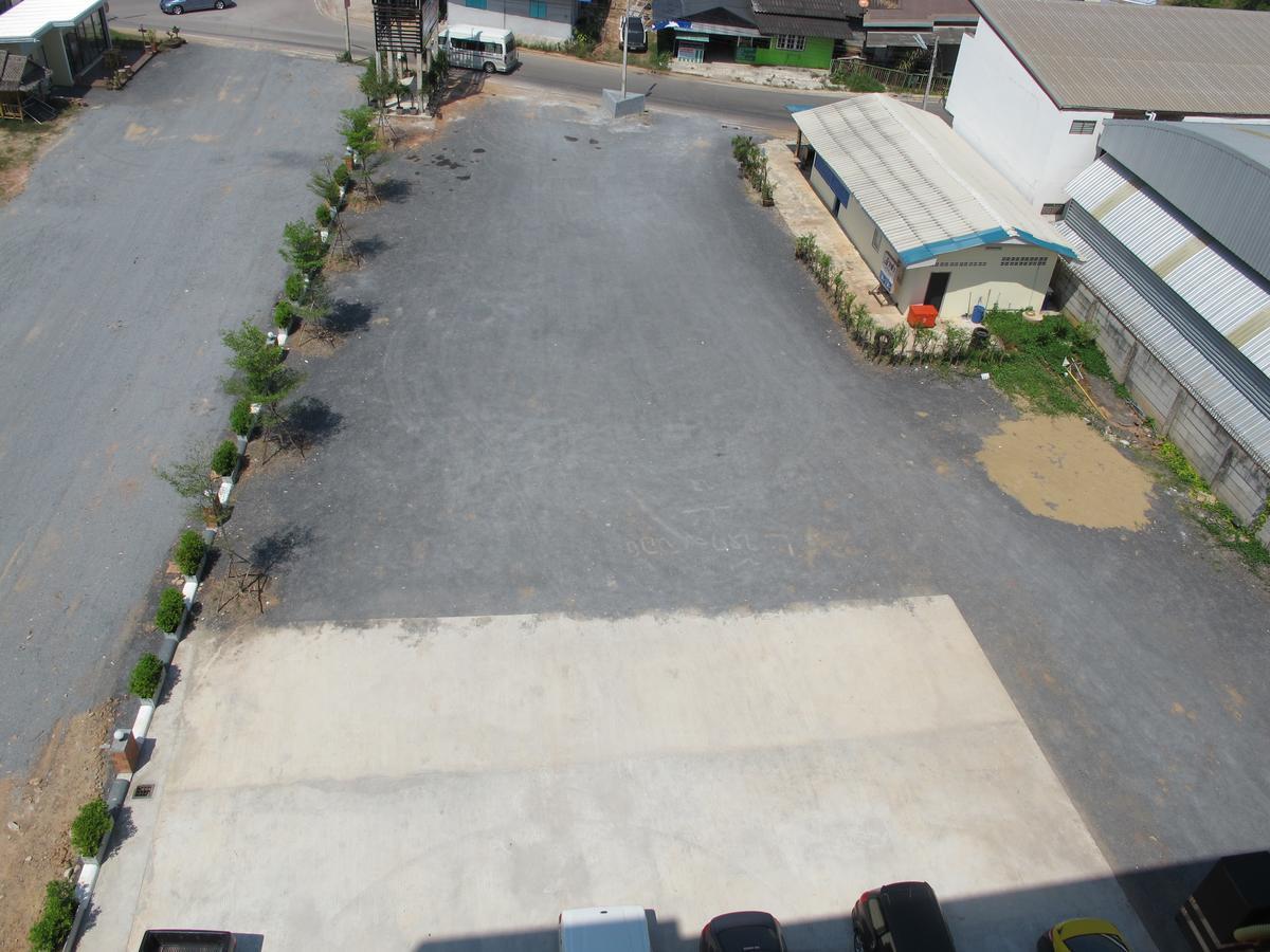 C Tower Hotel Surat Thani Eksteriør billede