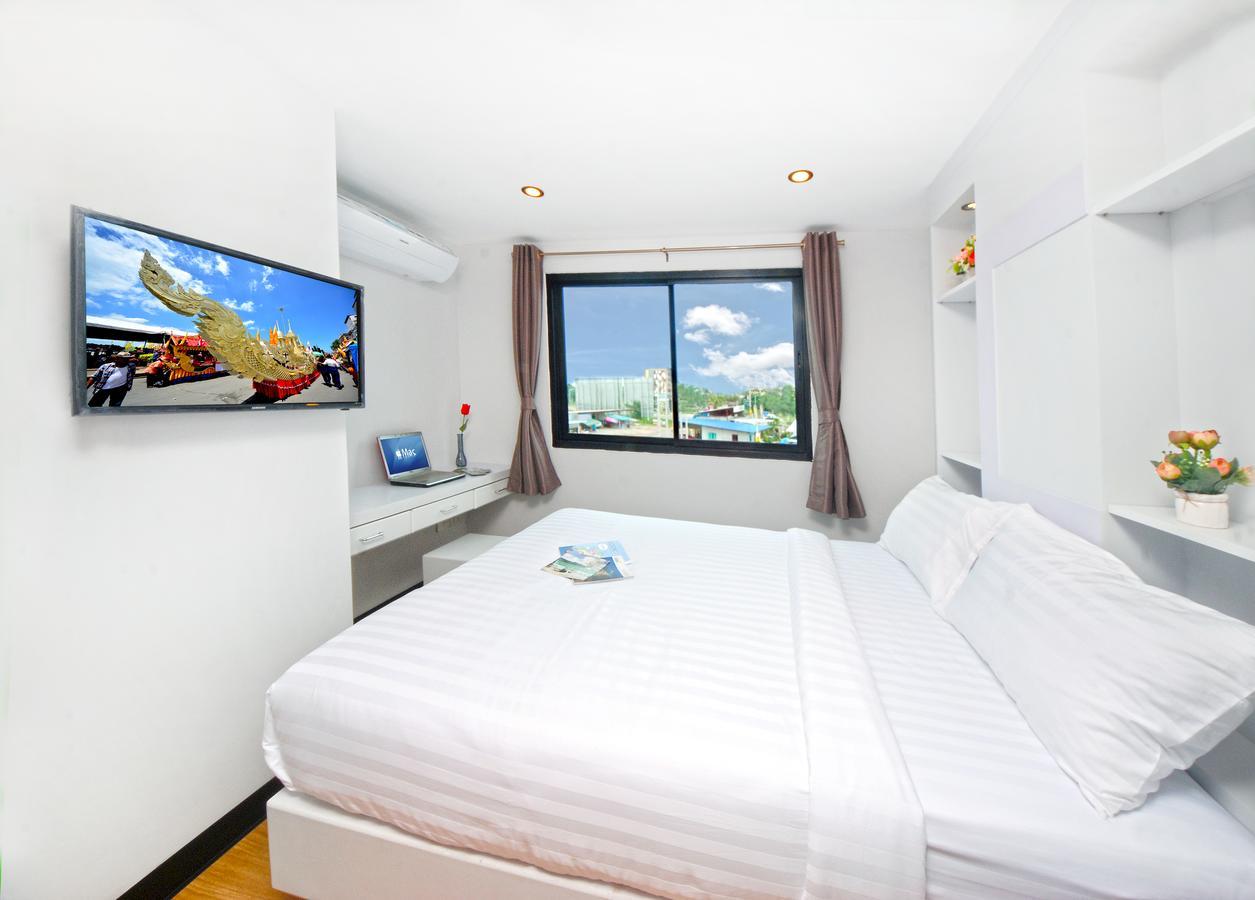 C Tower Hotel Surat Thani Værelse billede