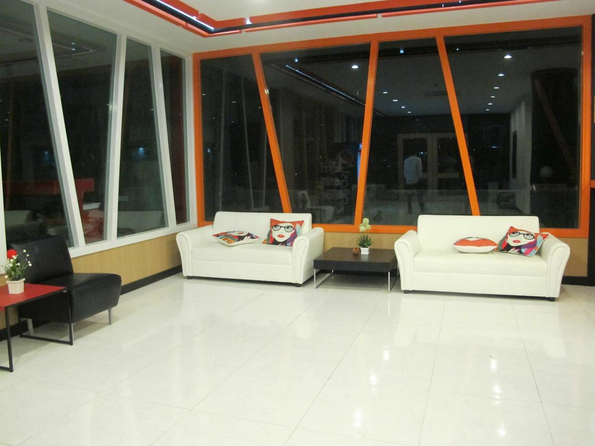 C Tower Hotel Surat Thani Eksteriør billede